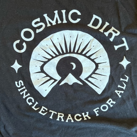 Cosmic Dirt Tech Tee - Picture 2 of 5